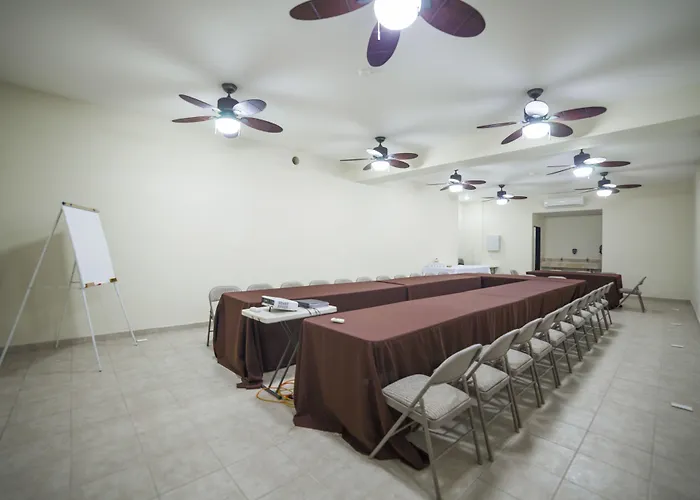 Hotel Angelo's